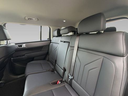 New 2026 Hyundai Santa Fe SEL image 4