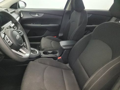 Used 2021 Kia Forte LXS image 17