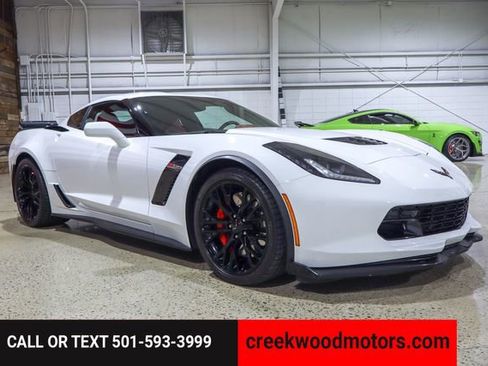 Used 2017 Chevrolet Corvette Z06 image 2