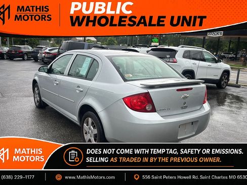 Used 2006 Chevrolet Cobalt LS FWD image 3