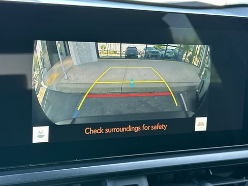Certified 2025 Lexus UX 300h FWD w/ Accessory Package (Z2) image 21