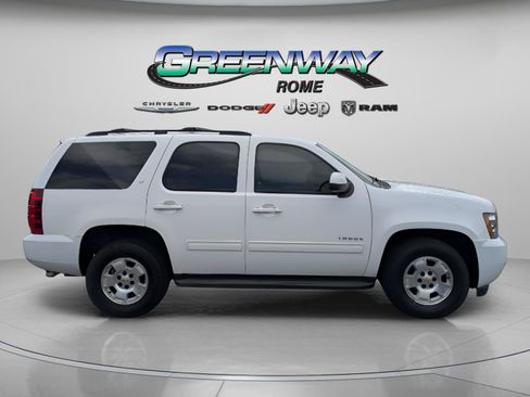 Used 2014 Chevrolet Tahoe LT RWD image 9