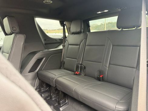 Used 2025 Chevrolet Tahoe LT AWD/4WD image 32