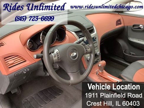 Used 2009 Chevrolet Malibu LTZ w/ HFV6 Engine Package FWD image 14