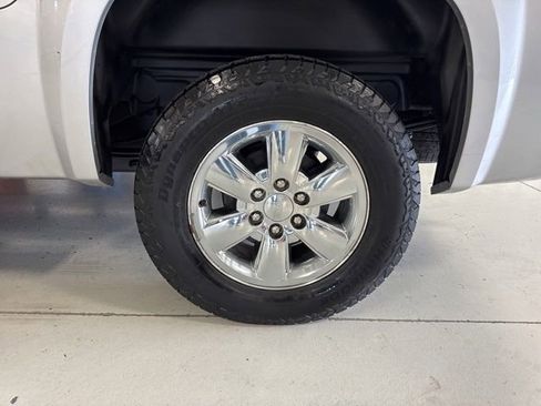 Used 2012 GMC Sierra 1500 SLT w/ SLT Convenience Package AWD/4WD image 32