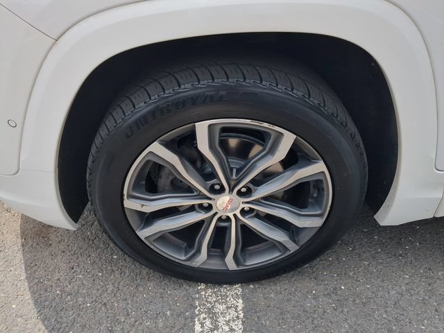 Used 2019 GMC Terrain Denali w/ Advanced Safety Package AWD/4WD image 22