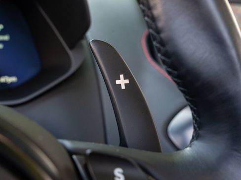 Used 2023 Aston Martin V8 Vantage Roadster RWD image 35
