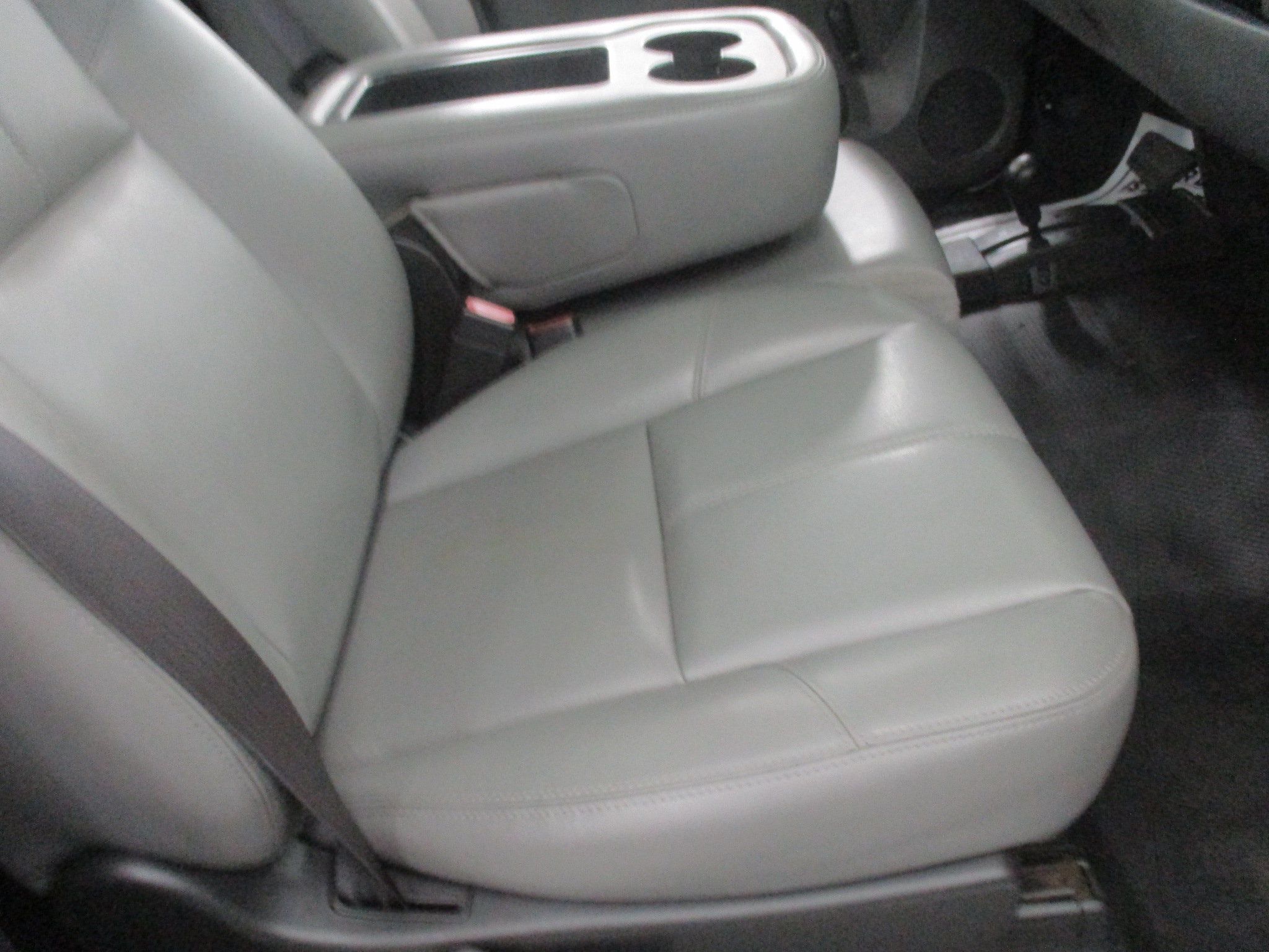 Used 2014 Chevrolet Silverado 2500 W/T AWD/4WD image 13