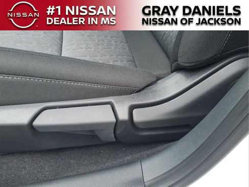 New 2026 Nissan Sentra SV w/ SV Convenience Package FWD image 11