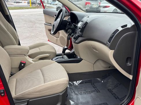 Used 2009 Hyundai Elantra image 16