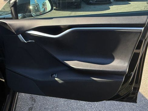 Used 2017 Tesla Model S 75 image 25
