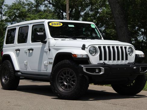 Used 2020 Jeep Wrangler Unlimited Sahara w/ Cold Weather Group AWD/4WD image 1