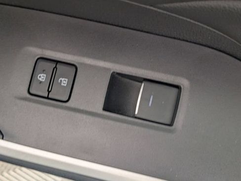 Used 2024 Toyota RAV4 XLE w/ Convenience Package AWD/4WD image 32