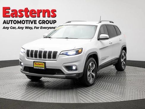 Used 2019 Jeep Cherokee Limited AWD/4WD image 1