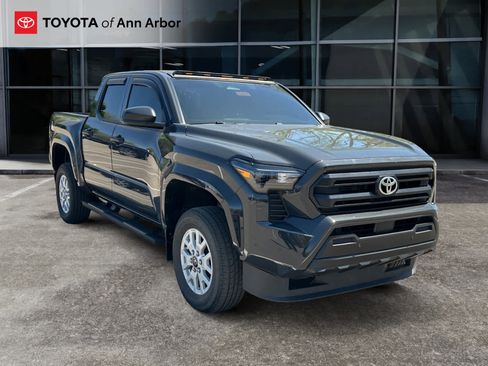 Used 2024 Toyota Tacoma SR w/ SR Upgrade Package AWD/4WD image 1