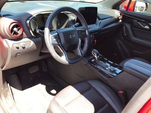 Used 2023 Chevrolet Blazer RS w/ LPO, Floor Liner Package FWD image 4