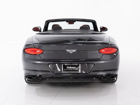 Used 2023 Bentley Continental GT Azure image 4