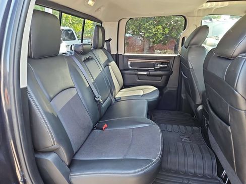 Used 2015 RAM 1500 Laramie w/ Convenience Group AWD/4WD image 15