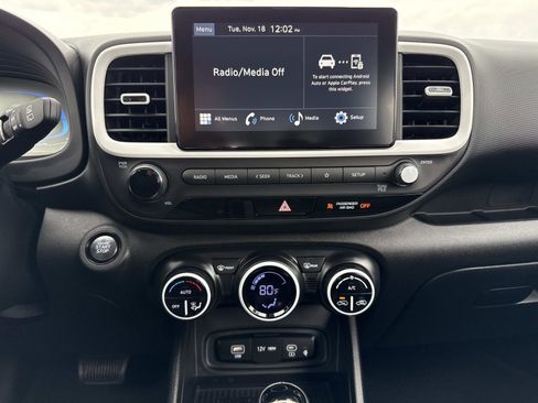 New 2026 Hyundai Venue SEL image 3