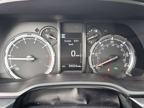 Used 2021 Toyota 4Runner Limited AWD/4WD image 35