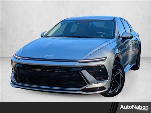 New 2026 Hyundai Sonata SEL image 1