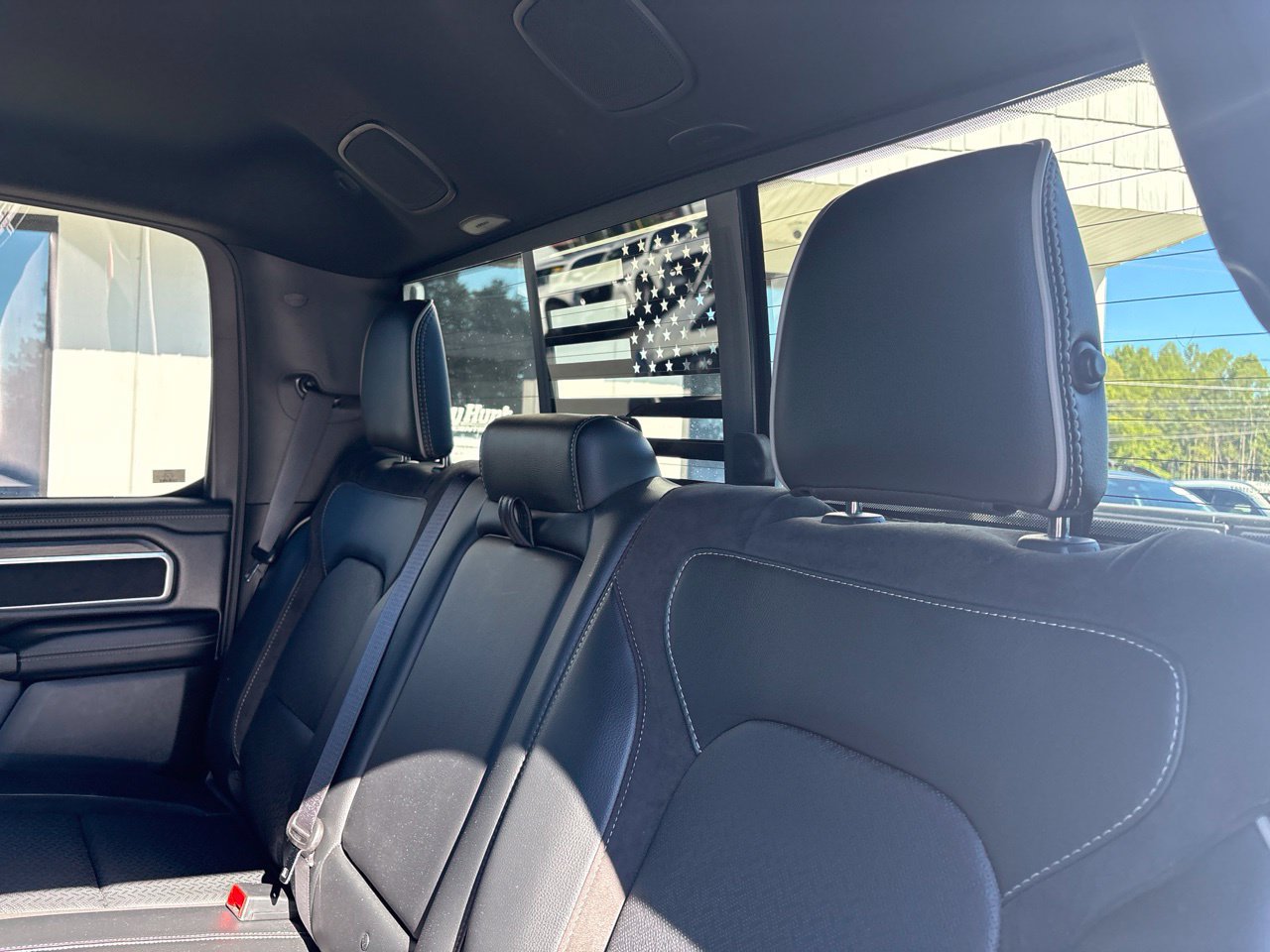 Used 2023 RAM 1500 Laramie AWD/4WD image 6