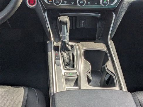 Used 2020 Honda Accord LX image 9