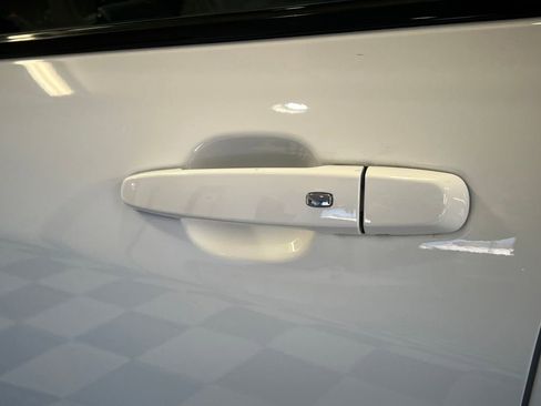 Used 2024 Chevrolet Equinox RS image 7