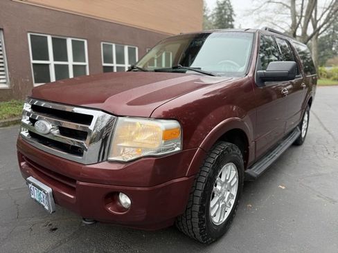 Used 2012 Ford Expedition EL XLT image 1