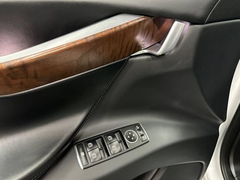 Used 2020 Tesla Model X Long Range AWD/4WD image 18