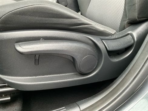 Used 2024 Kia Soul LX w/ Option Group 015 image 27