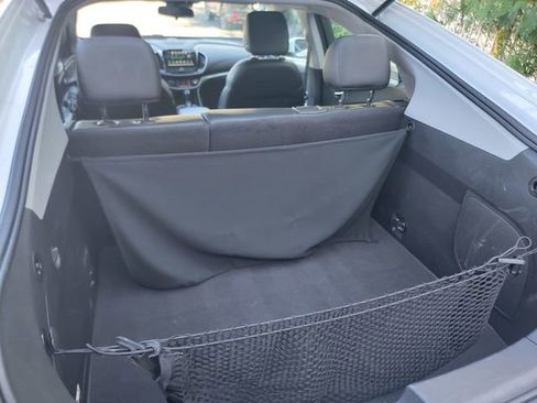 Used 2017 Chevrolet Volt LT w/ Comfort Package image 14