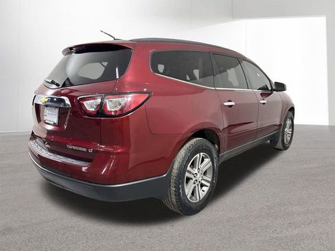 Used 2016 Chevrolet Traverse LT w/ Traveler's Package image 36