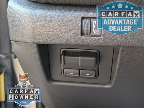 Certified 2025 Chevrolet Colorado Z71 w/ Technology Package AWD/4WD image 15