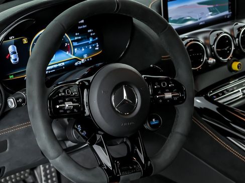 Used 2021 Mercedes-Benz AMG GT Black Series image 26