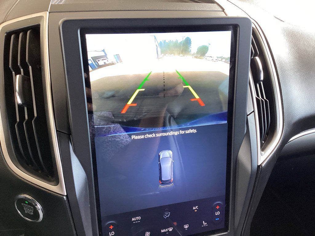 Used 2022 Ford Edge ST-Line w/ Class II Trailer Tow Package AWD/4WD image 57