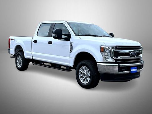 Used 2022 Ford F250 XL w/ STX Appearance Package AWD/4WD image 3
