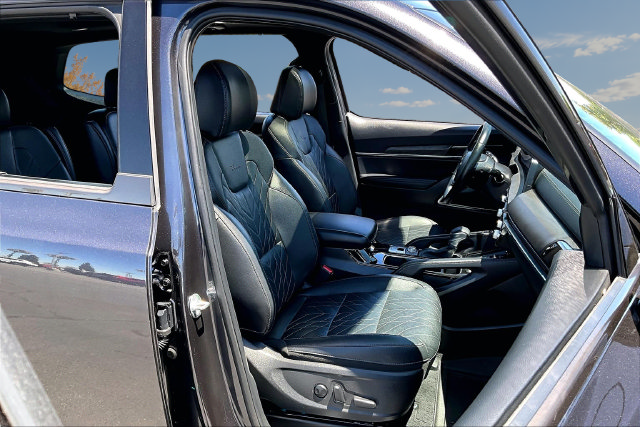 Used 2025 Kia Telluride SX X-Line AWD/4WD image 29