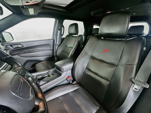 Used 2024 Dodge Durango GT RWD image 13