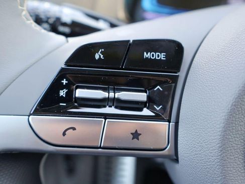 New 2026 Hyundai Elantra Sport image 12