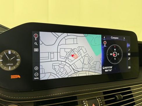 Used 2022 Lexus LS 500 w/ Luxury Package image 18