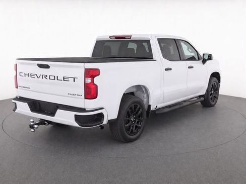 Used 2025 Chevrolet Silverado 1500 Custom w/ LPO, Dark Essentials Package RWD image 4