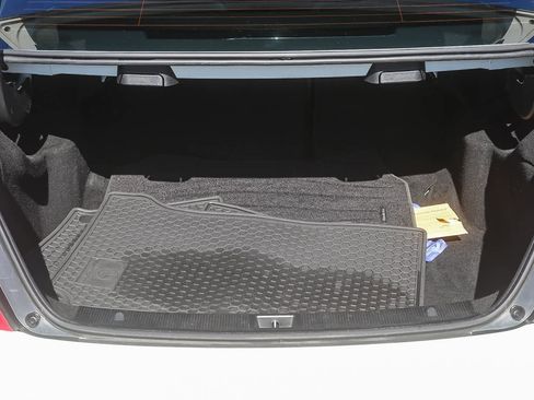 Used 2012 Mercedes-Benz C 250 Sedan image 21