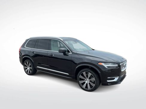 Used 2022 Volvo XC90 T6 Inscription w/ Advanced Package image 2