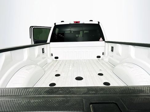 New 2026 Ford F450 Platinum w/ FX4 Off-Road Package image 27