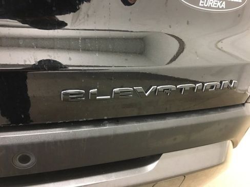 Used 2025 GMC Terrain Elevation image 13