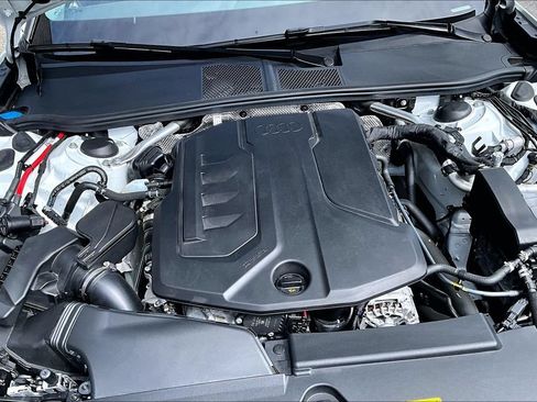 Used 2025 Audi A5 2.0T Premium w/ Convenience Package AWD/4WD image 31