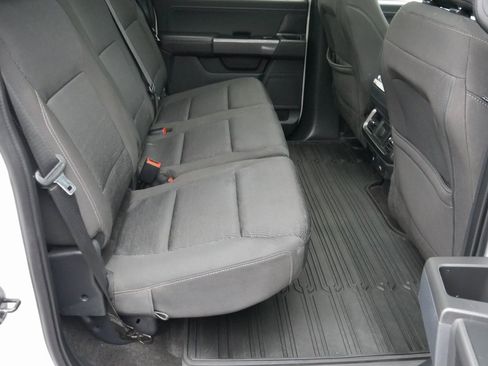 Used 2022 Ford F150 XLT w/ Equipment Group 302A High image 26