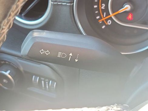 Used 2021 Jeep Wrangler Unlimited Sahara w/ Uconnect 4C Nav & Sound Group image 17