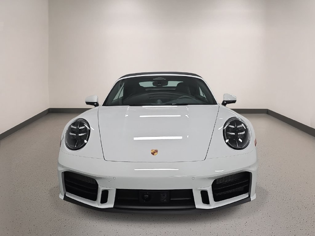 Used 2026 Porsche 911 Carrera RWD image 9